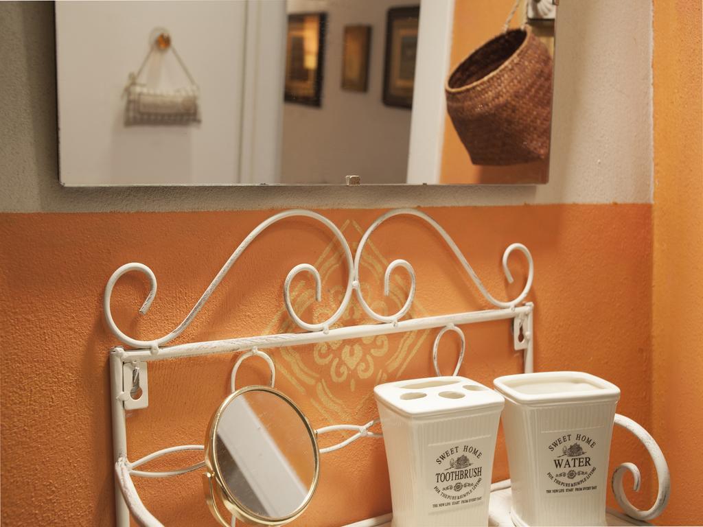 B&B Contrada Lunga Abbadia Lariana Buitenkant foto